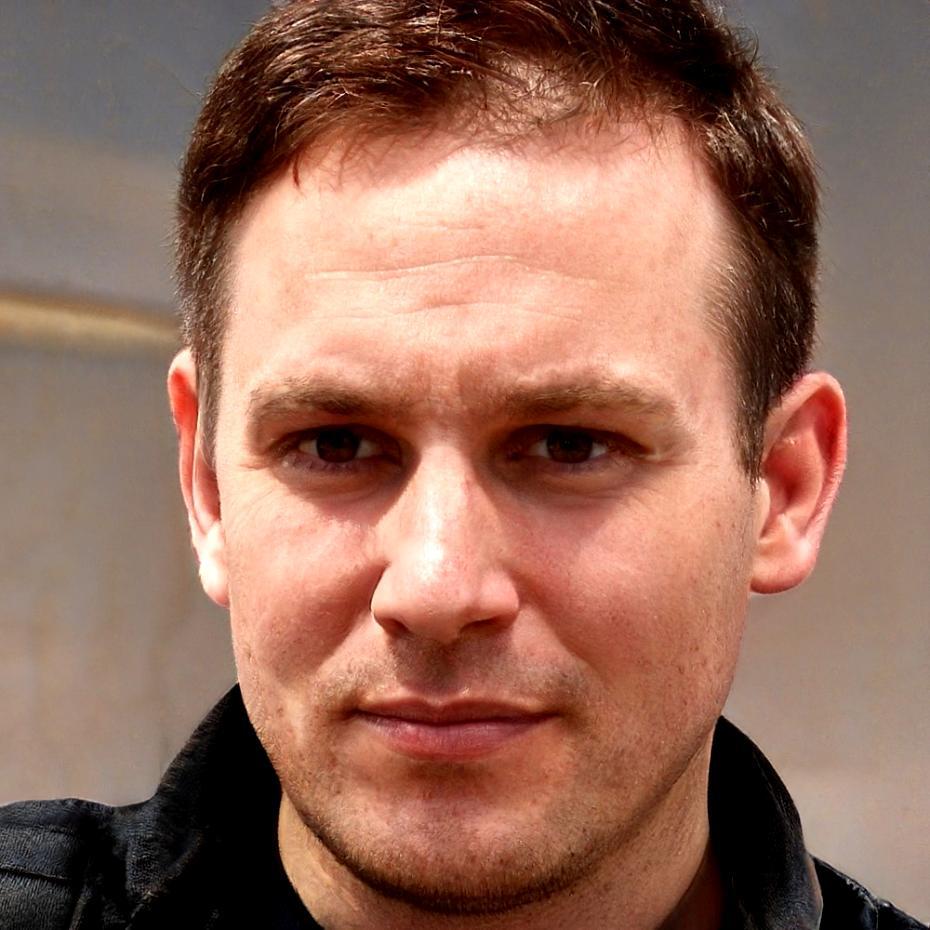 Porträt von Lukas Bergmann